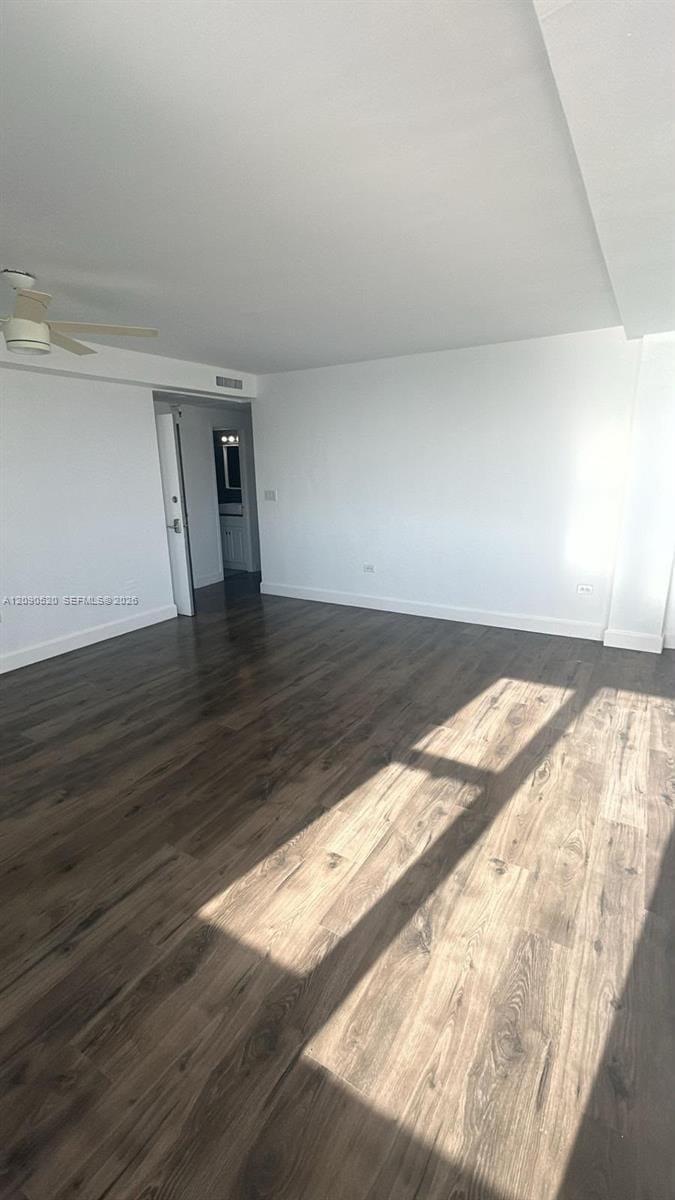 7545 E Treasure Drive 9G — photo 8