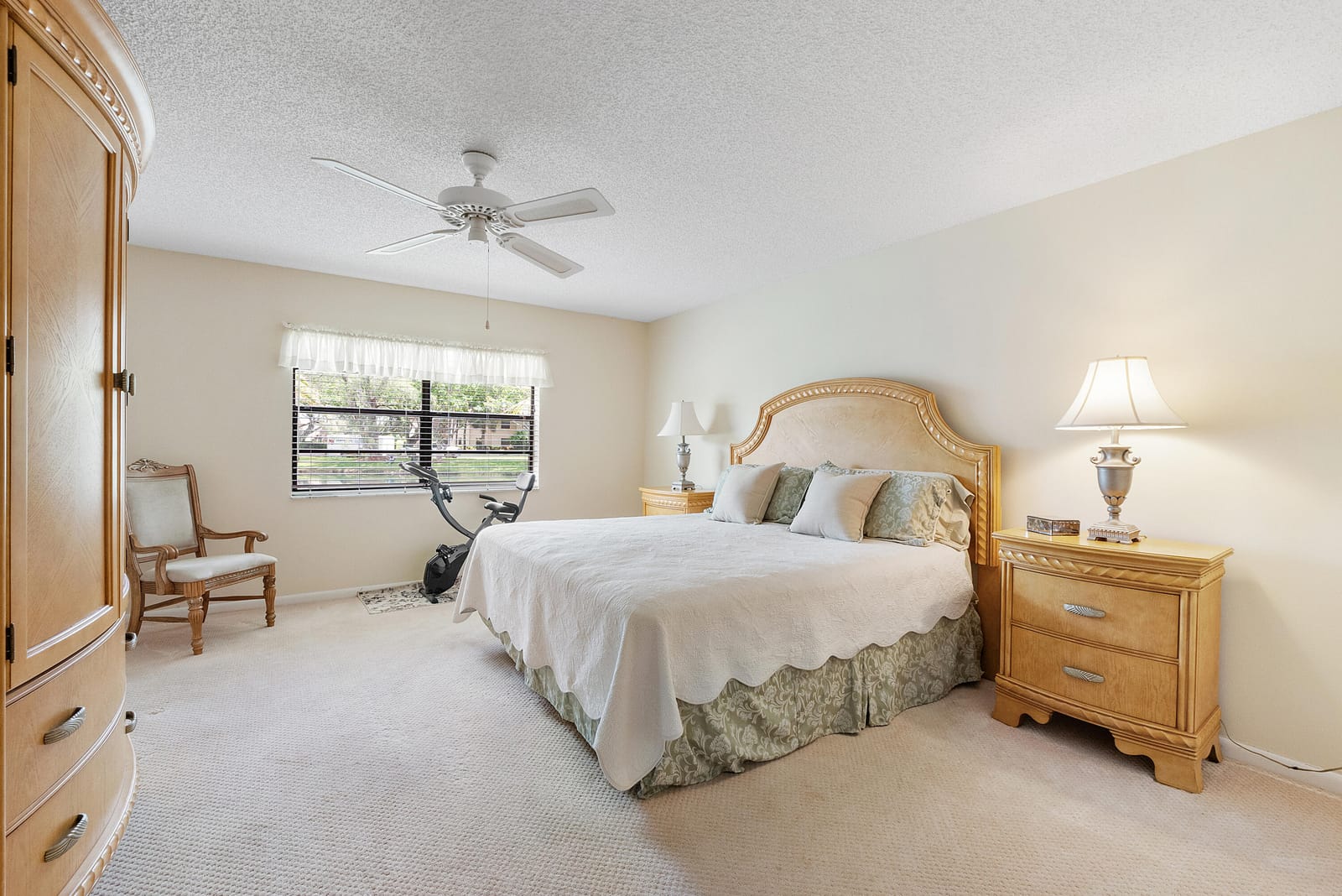 9283 Vista Del Lago 37-I — photo 12