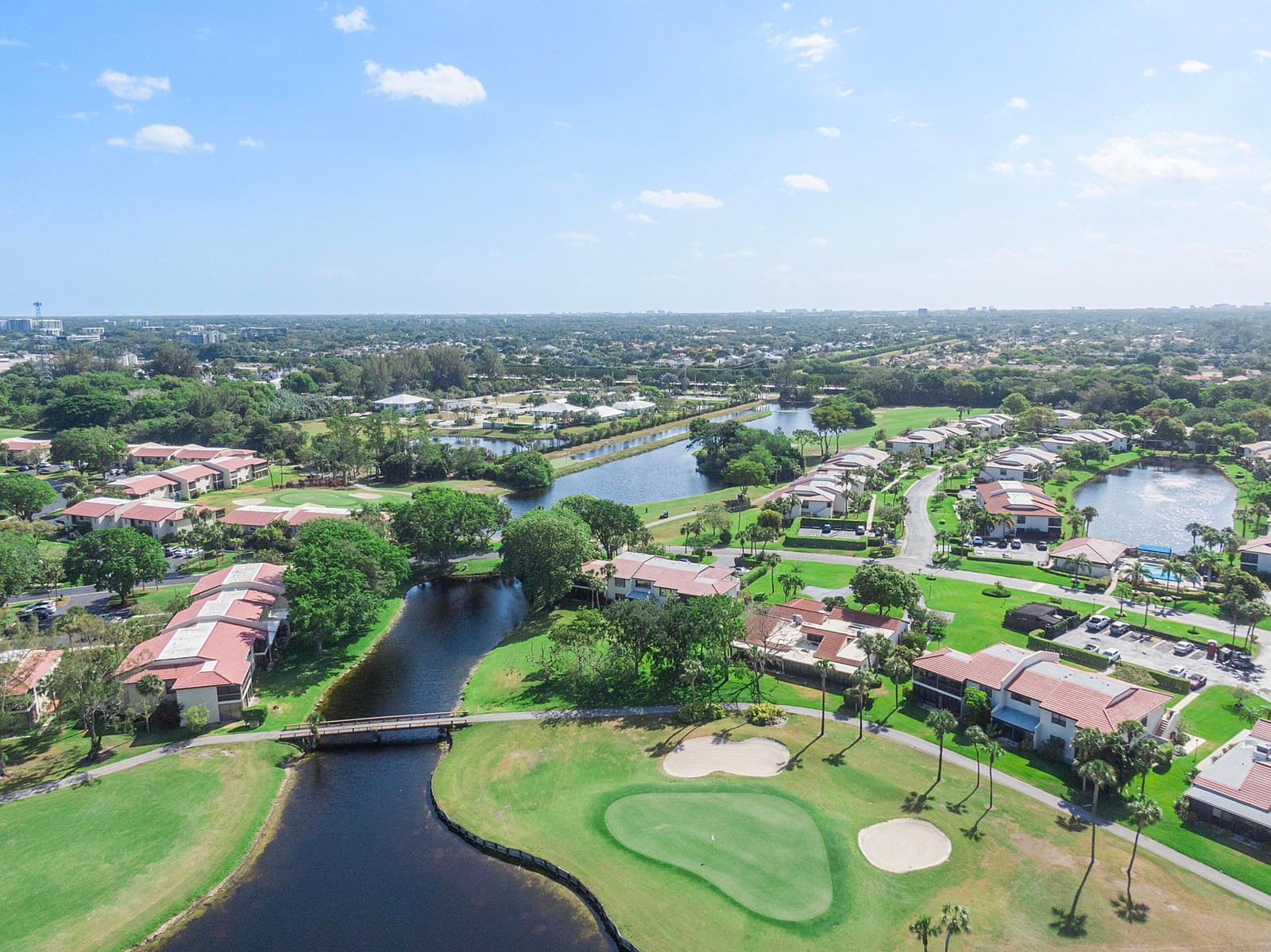 9283 Vista Del Lago I