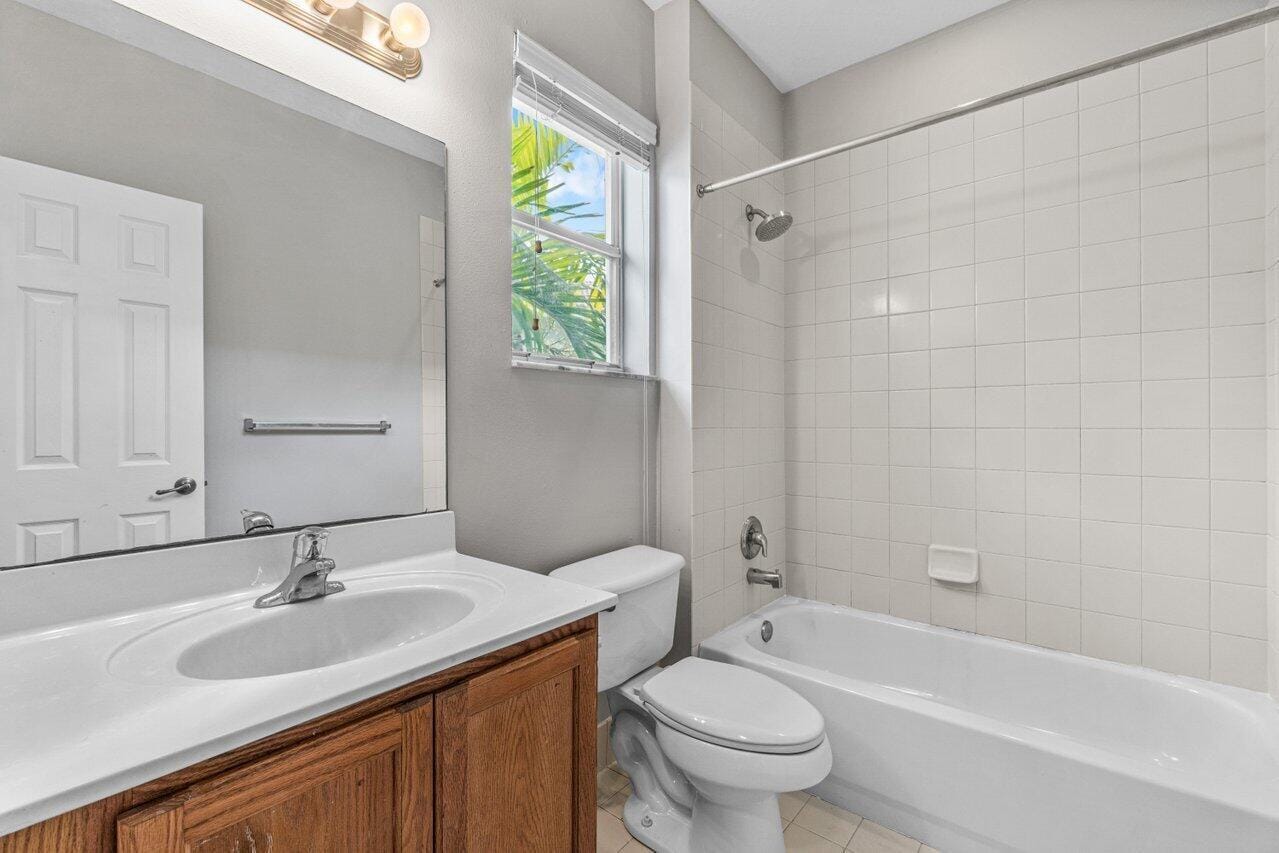 3097 LAUREL RIDGE Circle — photo 12