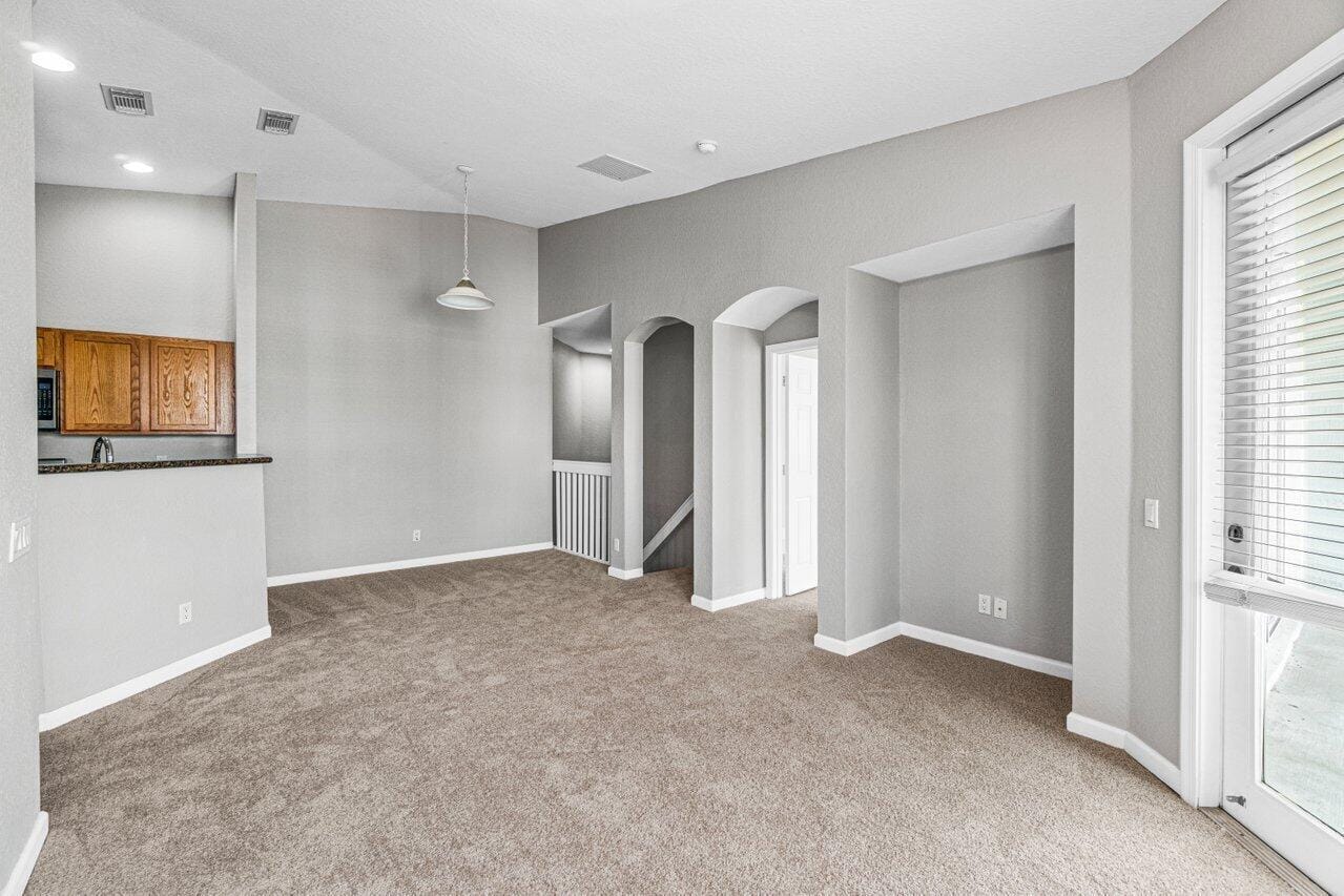3097 LAUREL RIDGE Circle — photo 3