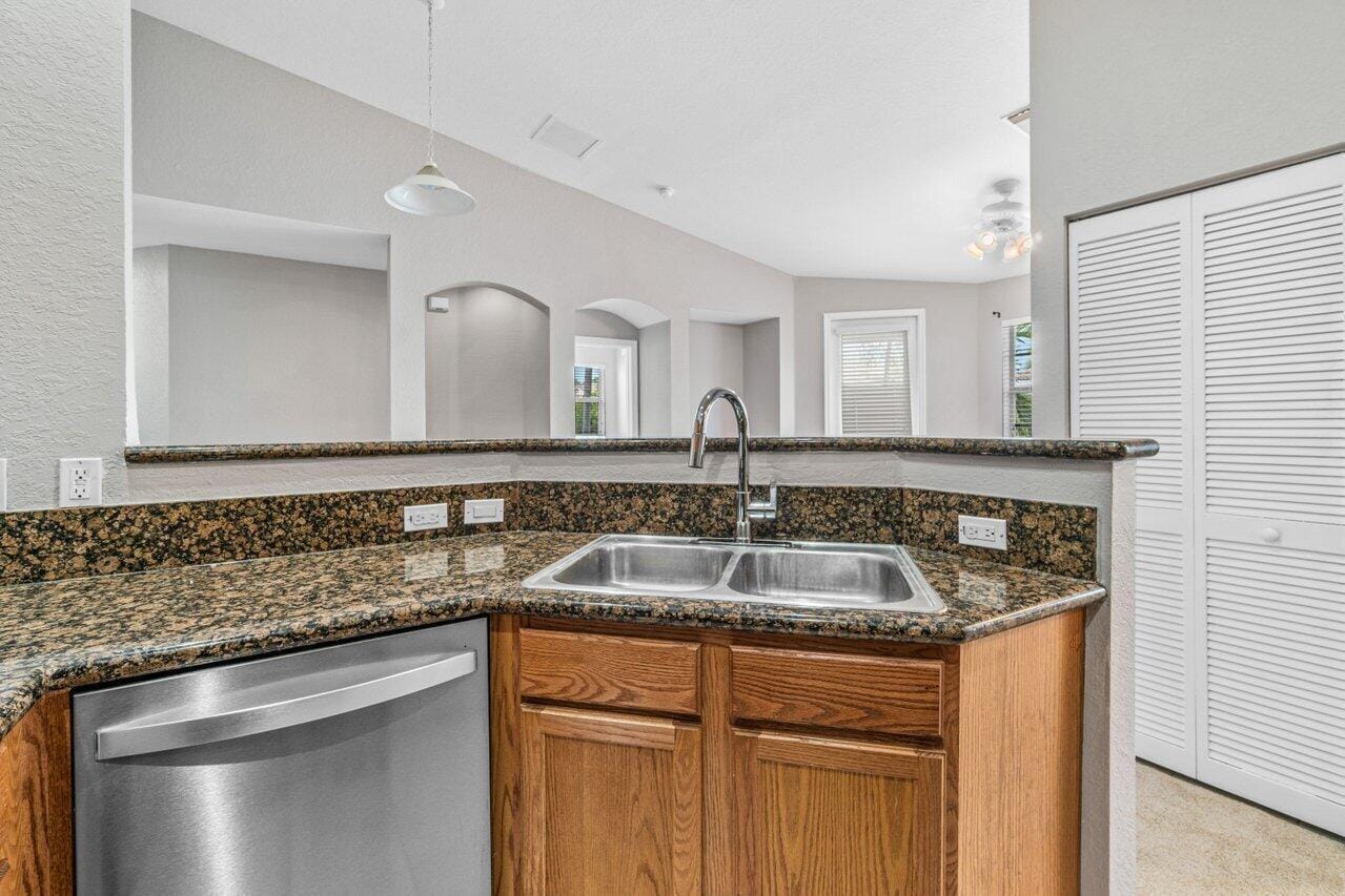 3097 LAUREL RIDGE Circle — photo 7