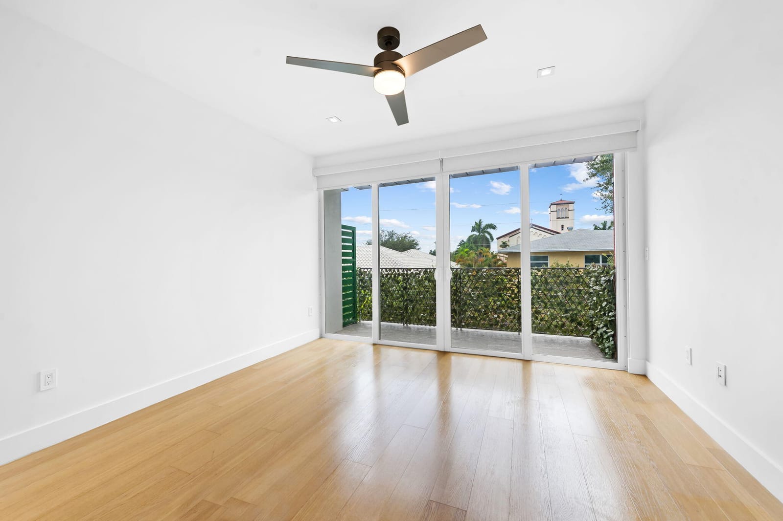 900 NE 4th Street B4, Fort Lauderdale, FL 33301 photo 17