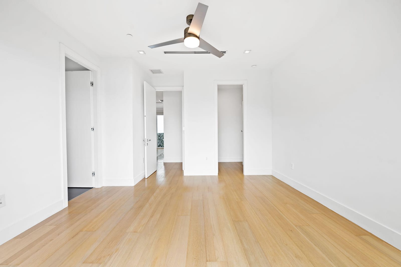 900 NE 4th Street B4, Fort Lauderdale, FL 33301 photo 18