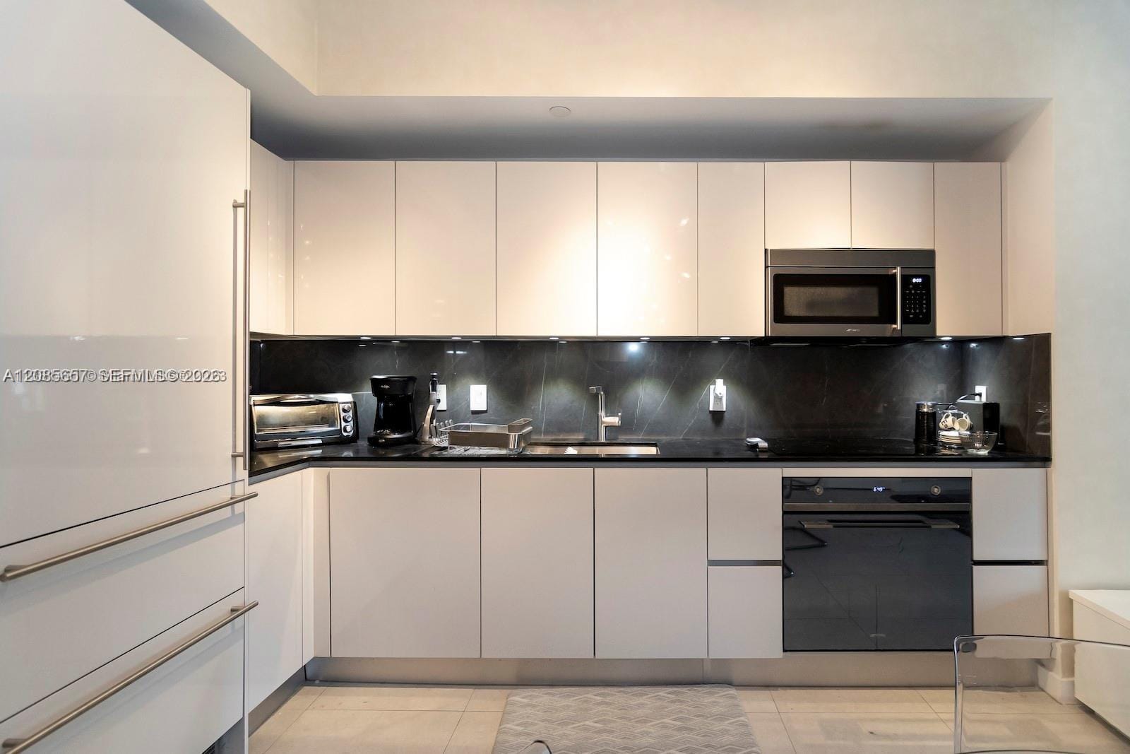 1010 Brickell Avenue 2508 — photo 2