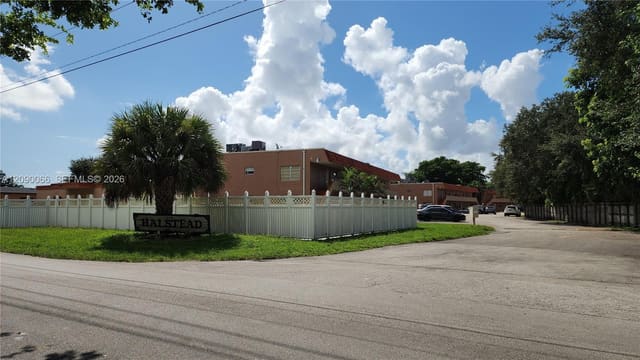 7830 NW 33rd Street 305, Davie, FL 33024
