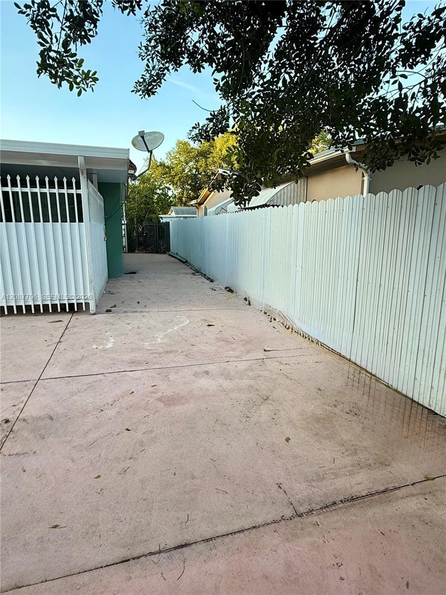 510 NE 161st Street, Miami, FL 33162 photo 16