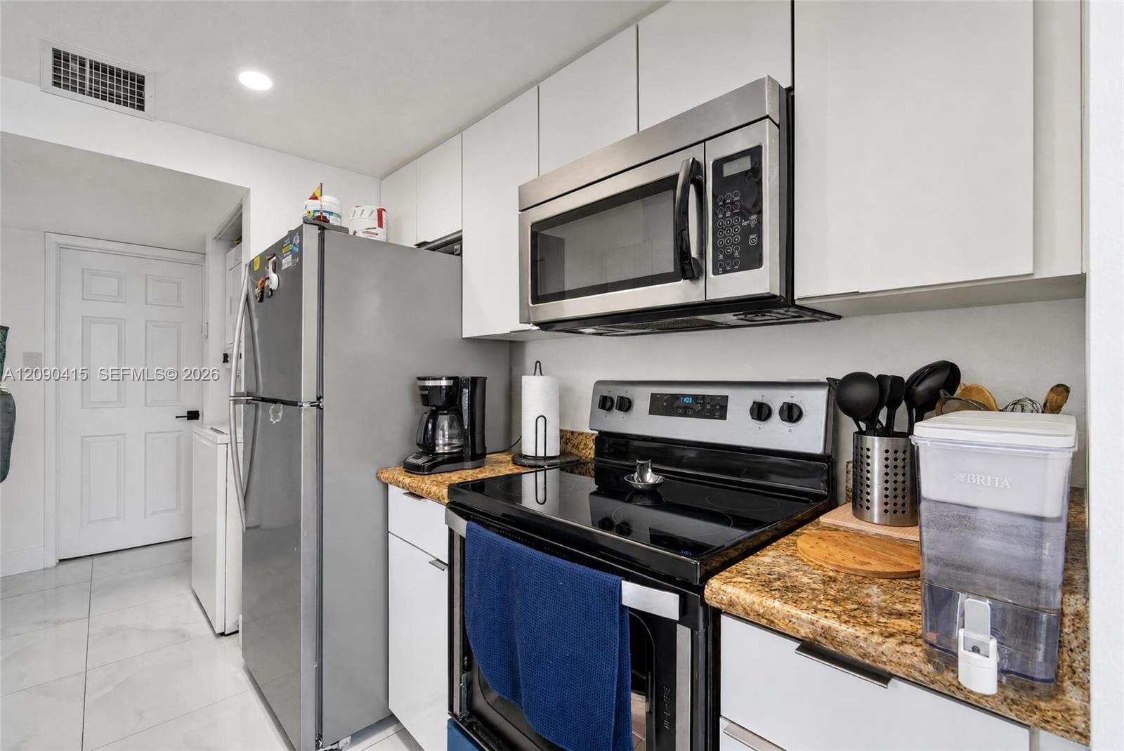 10451 SW 157th Place 207 — photo 12