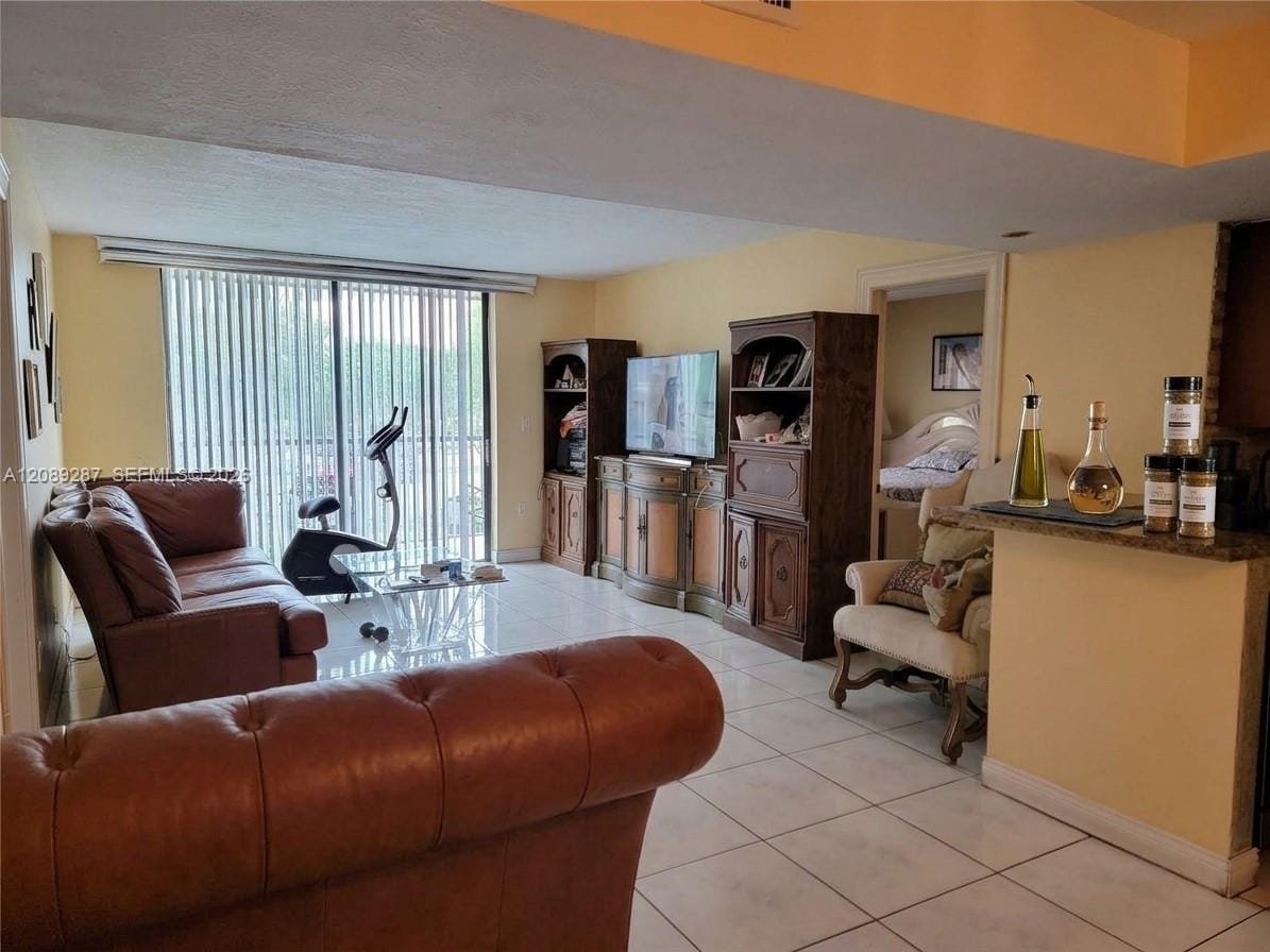 5570 NW 44th Street 215A, Lauderhill, FL 33319 photo 2