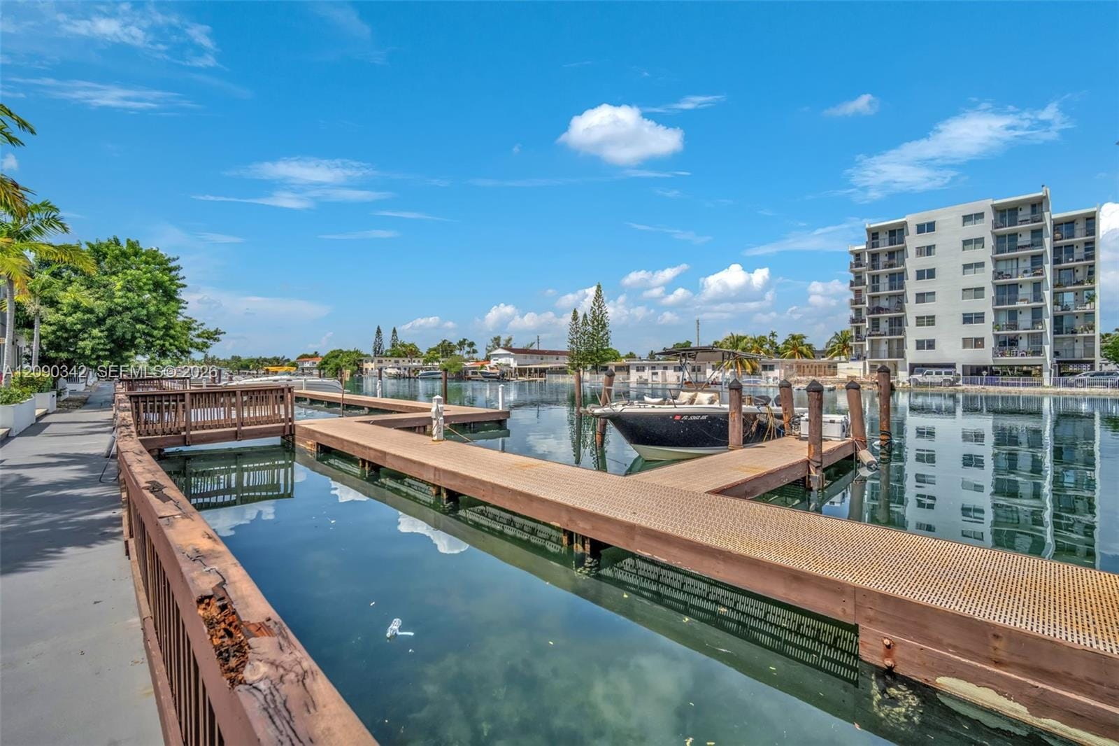 8010 Tatum Waterway Drive 5, Miami Beach, FL 33141 photo 26