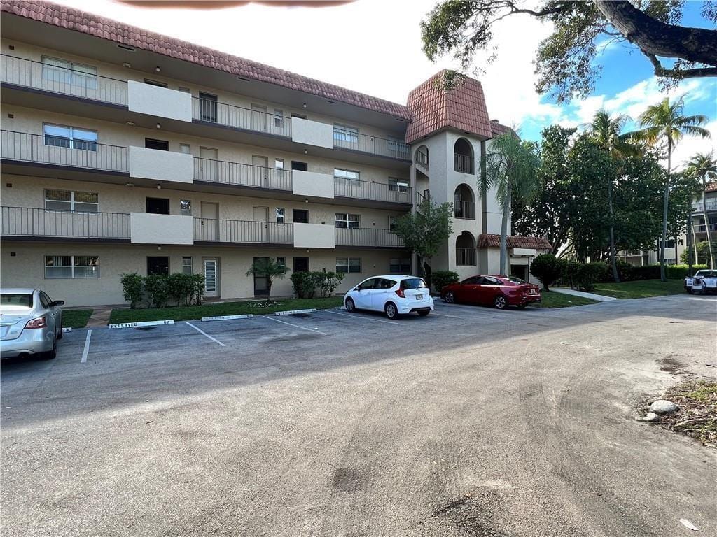 6300 S Falls Circle Drive 412, Lauderhill, FL 33319 photo 16