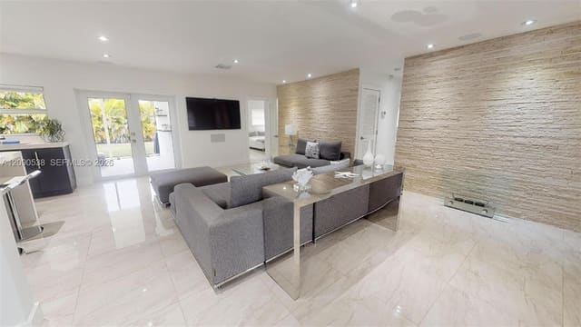 10805 SW 156th Terrace, Miami, FL 33157
