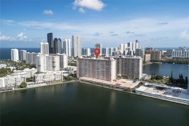 251 174th Street 812, Winston Towers, Sunny Isles Beach, FL