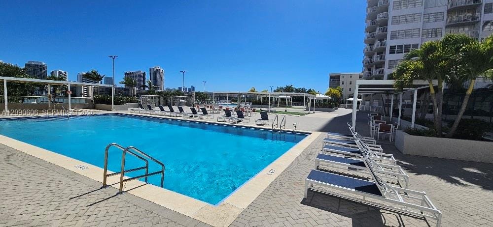 18041 Biscayne Boulevard 203, Aventura, FL 33160 photo 26