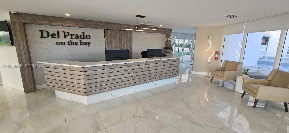 18041 Biscayne Boulevard 203, Aventura, FL 33160 photo 28