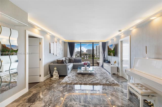 20355 NE 34th Court 1422, Aventura, FL 33180