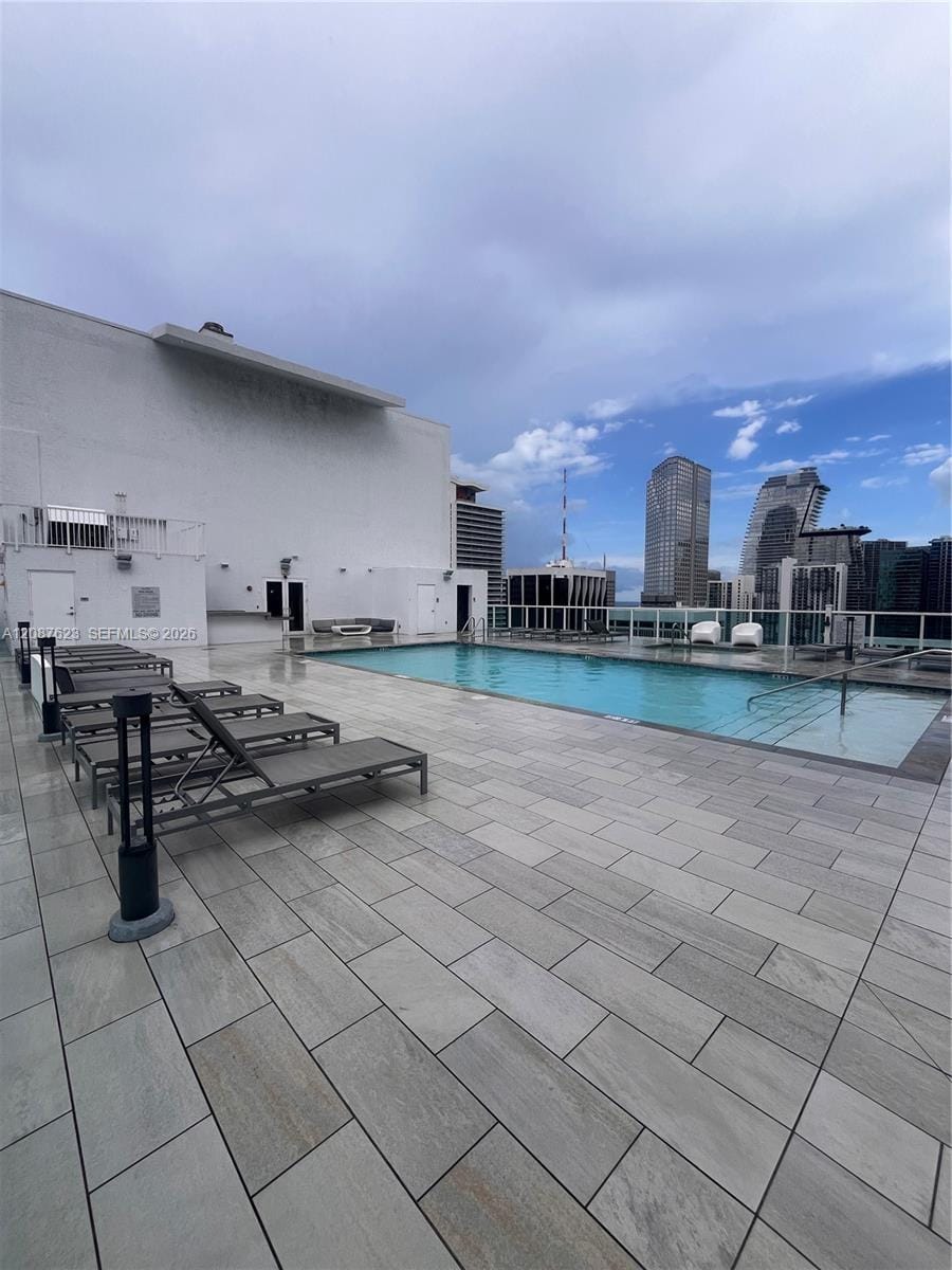133 NE 2nd Avenue 2301, Miami, FL 33132 photo 2