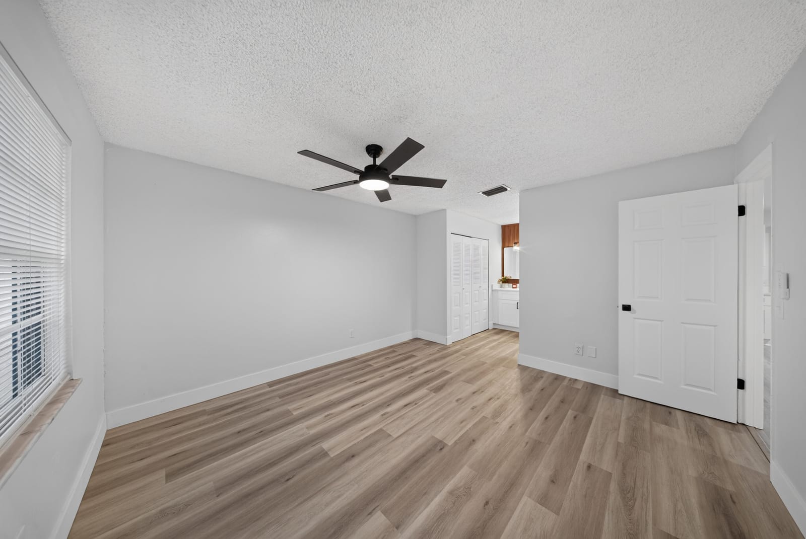 2557 SE Robin Circle, Port St. Lucie, FL 34952 photo 14