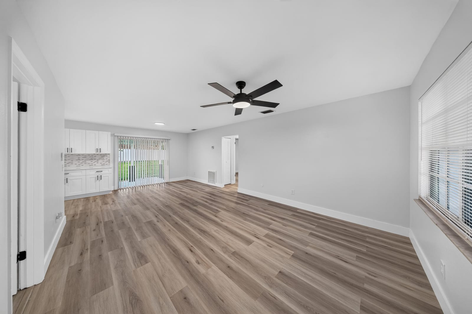 2557 SE Robin Circle, Port St. Lucie, FL 34952 photo 3