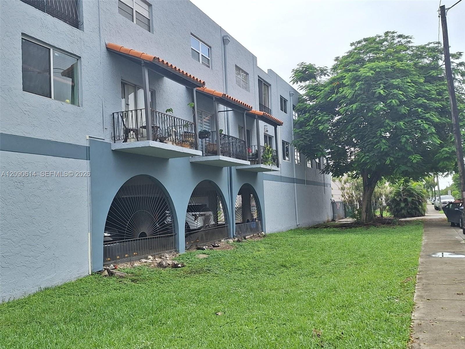 1300 W 53rd Street 38, Hialeah, FL 33012