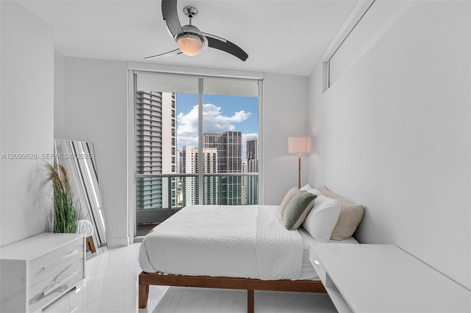 900 Biscayne Boulevard 4412, Miami, FL 33132 photo 11