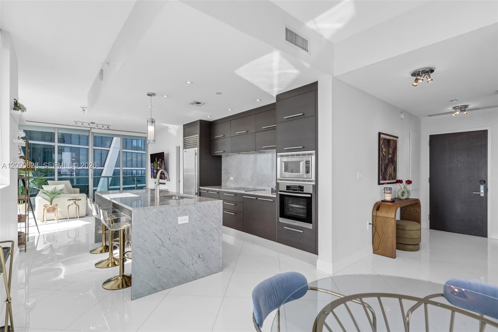 900 Biscayne Boulevard 4412, Miami, FL 33132 photo 5