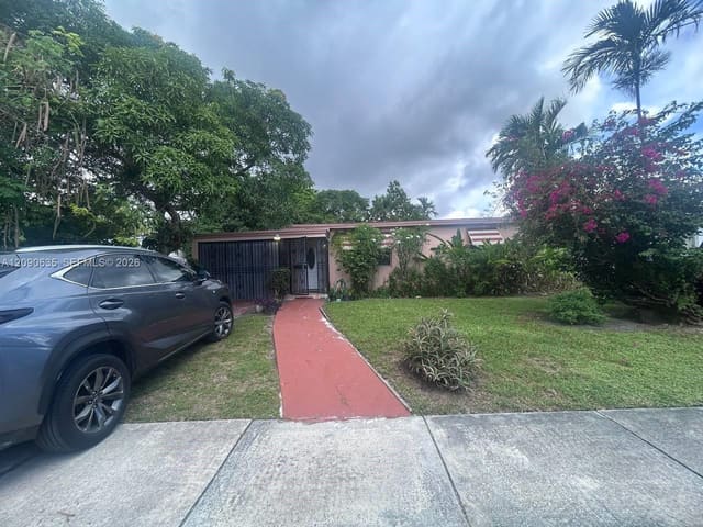 105 NW 122nd Street, North Miami, FL 33168