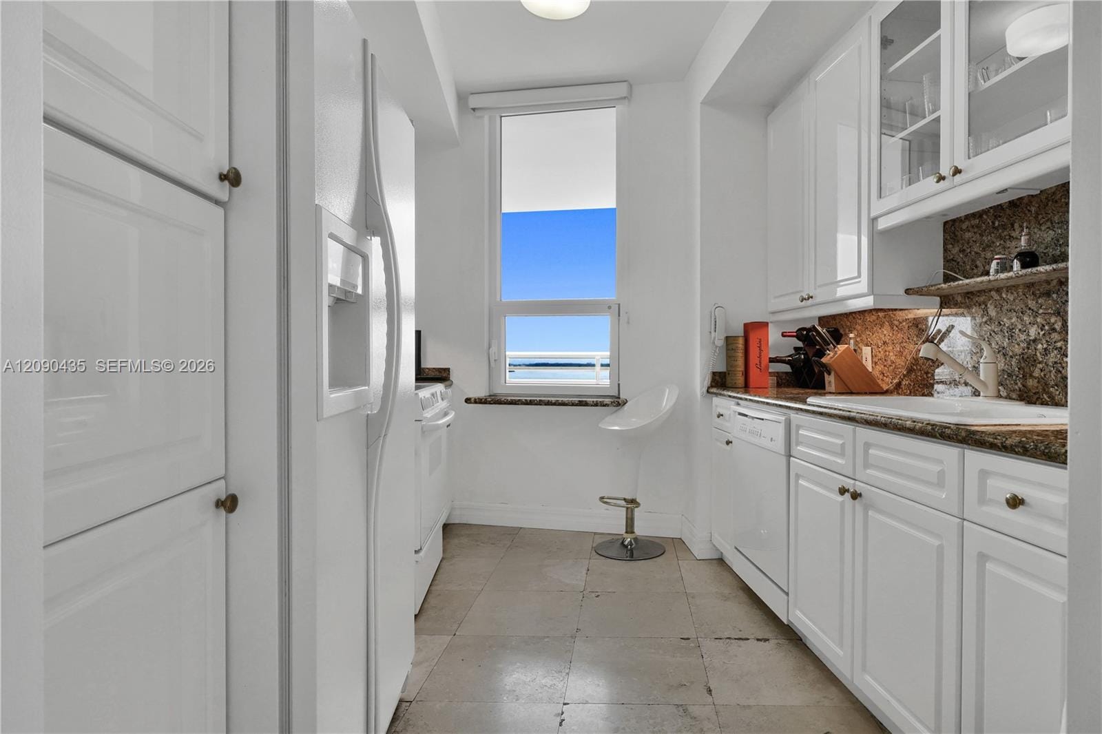 808 Brickell Key Drive 2506 — photo 8