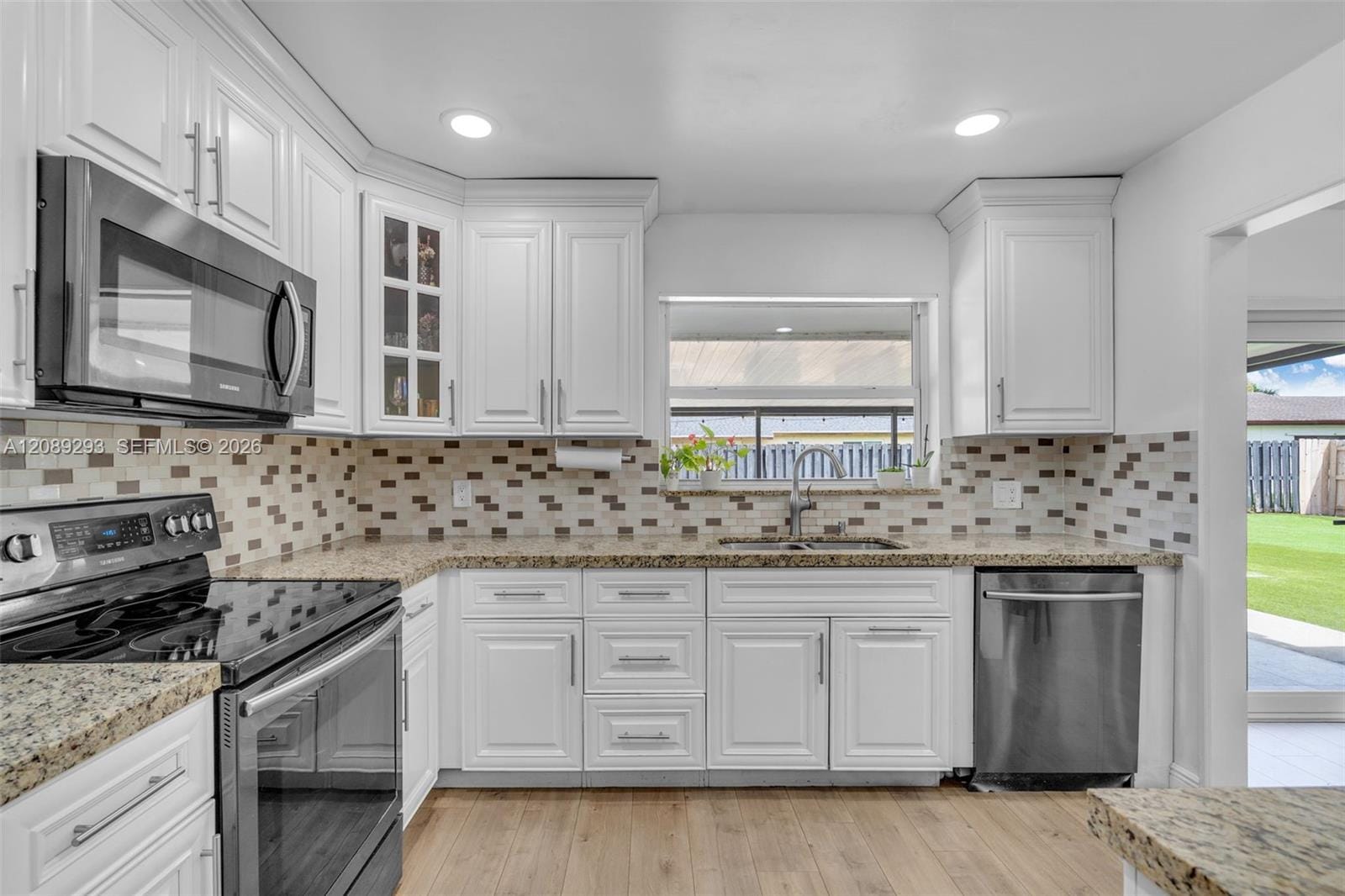 8531 NW 8th Street, Pembroke Pines, FL 33024 photo 7