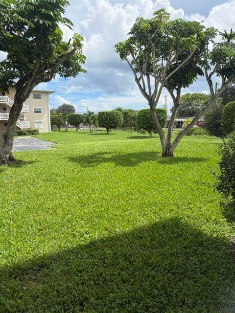 2566 Garden Drive S 109, Lake Worth, FL 33461 photo 10