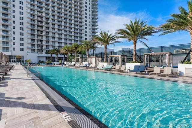 4010 S Ocean Drive R1207, Hollywood, FL 33019