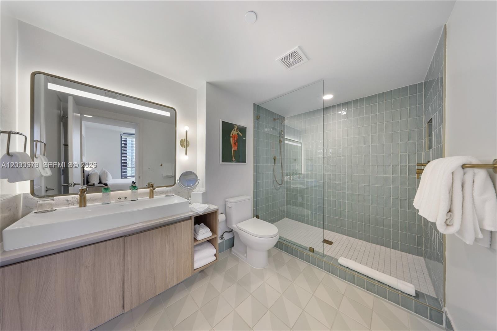 159 NE 6th Street 2402 — photo 9