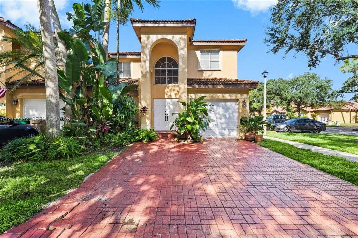 195 Sable Palm Way — photo 1