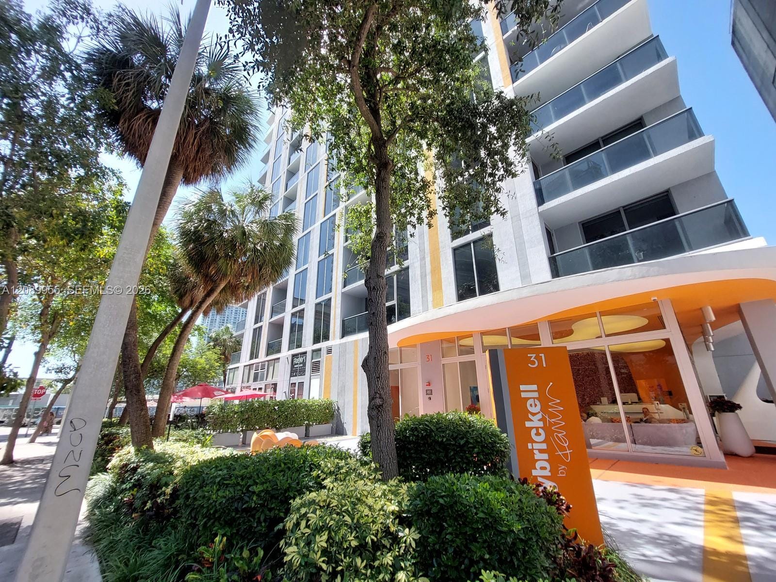 31 SE 6th Street 1405, Miami, FL 33131 photo 3