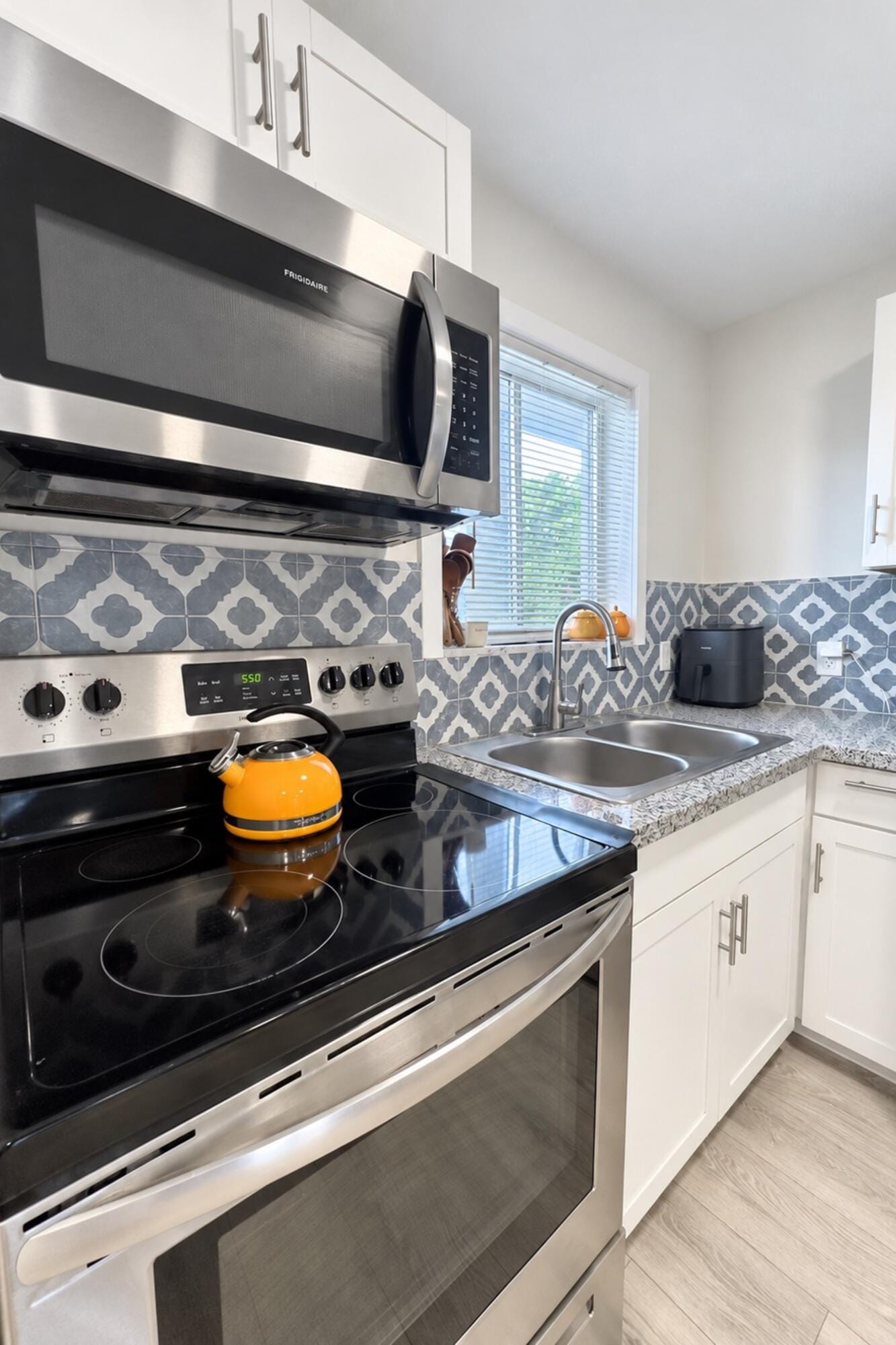 6080 FOREST HILL Boulevard 109 — photo 10