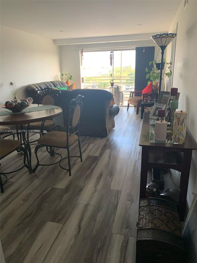 3120 N Pine Island Road 410, Sunrise, FL 33351