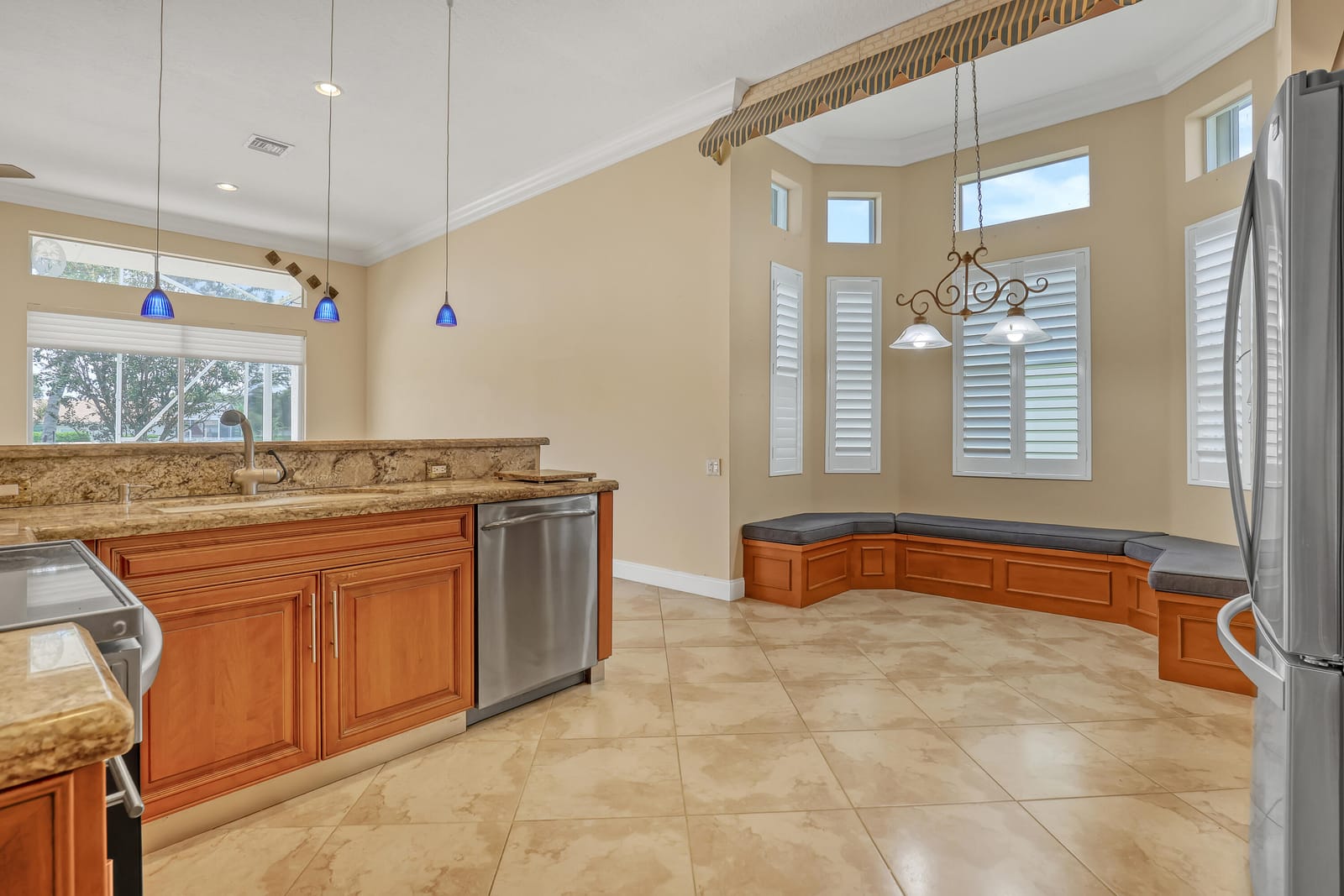 9974 Mantova Drive — photo 11