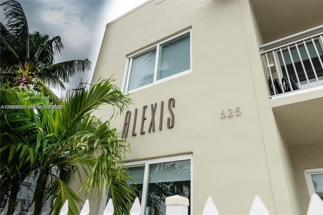 625 77th Street 4, Miami Beach, FL 33141