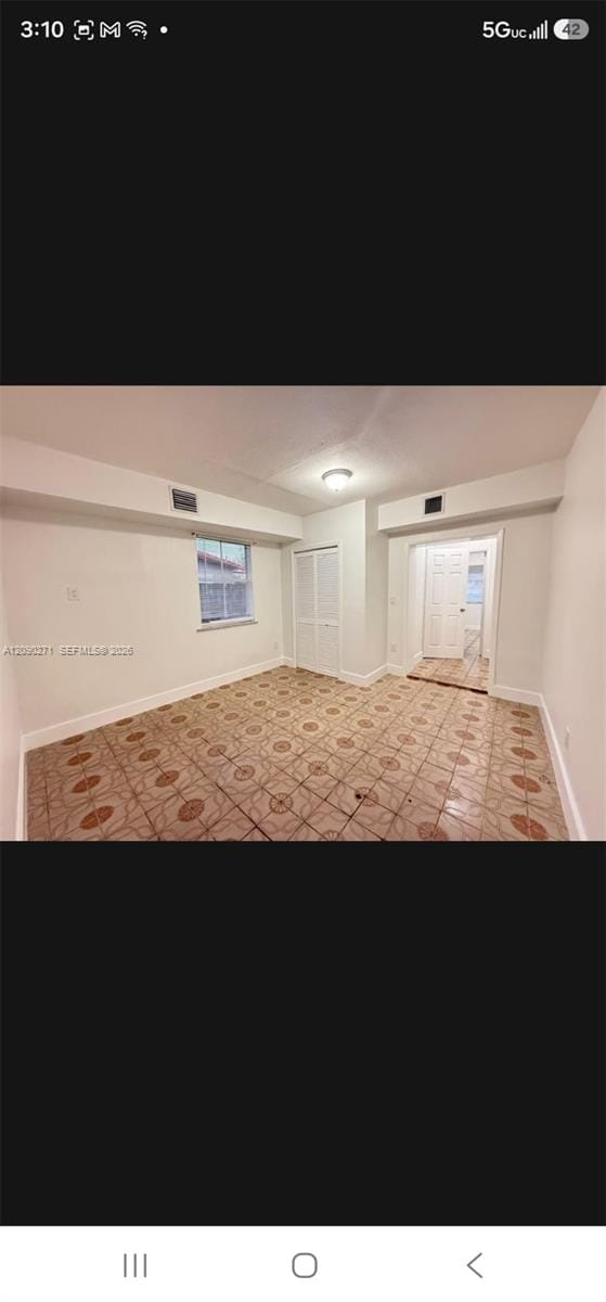 5318 W 4th Lane — photo 9