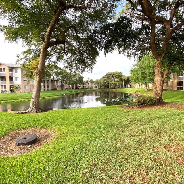 9855 Westview Drive 717, Coral Springs, FL 33076