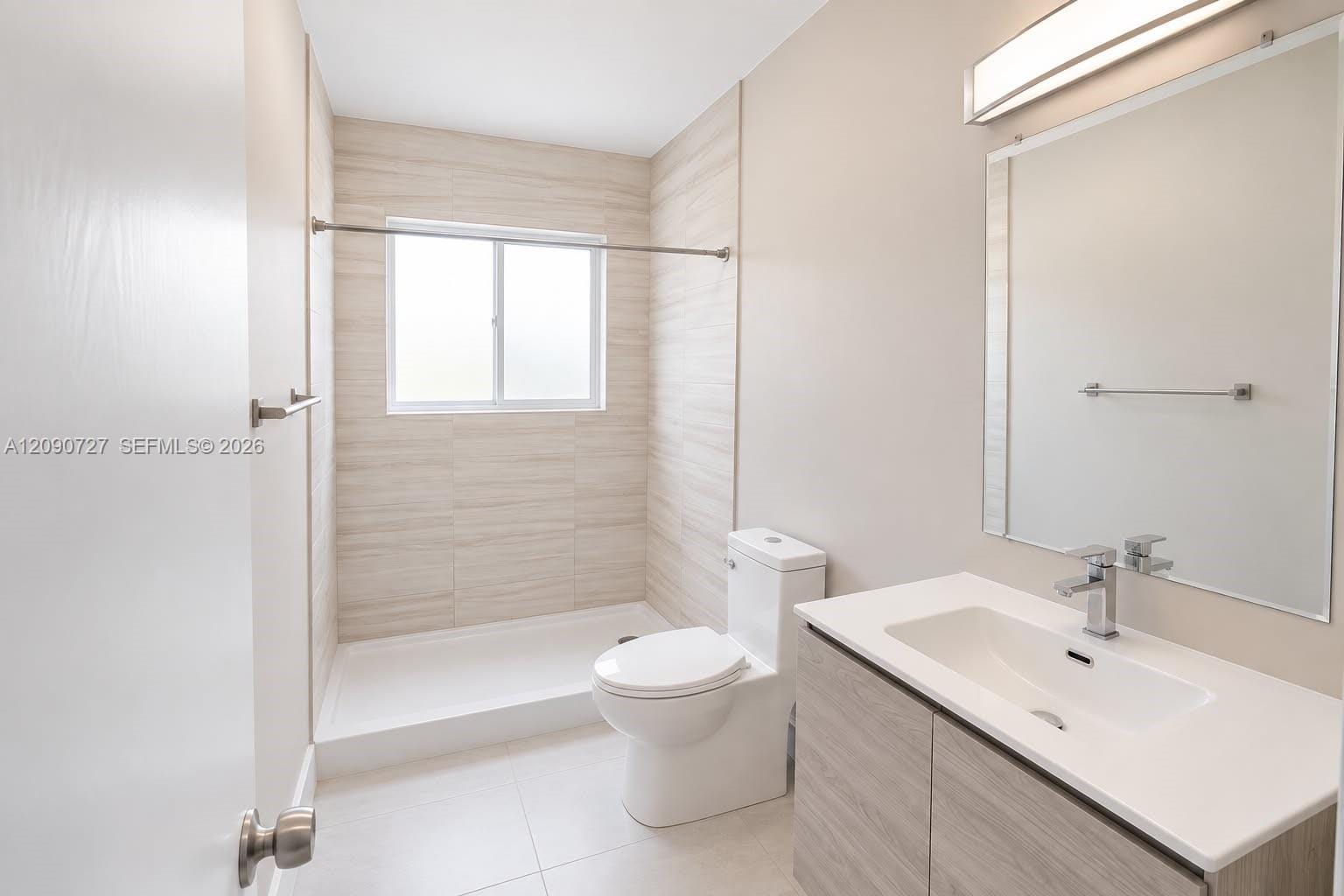 500 East Drive, North Miami Beach, FL 33162 photo 29
