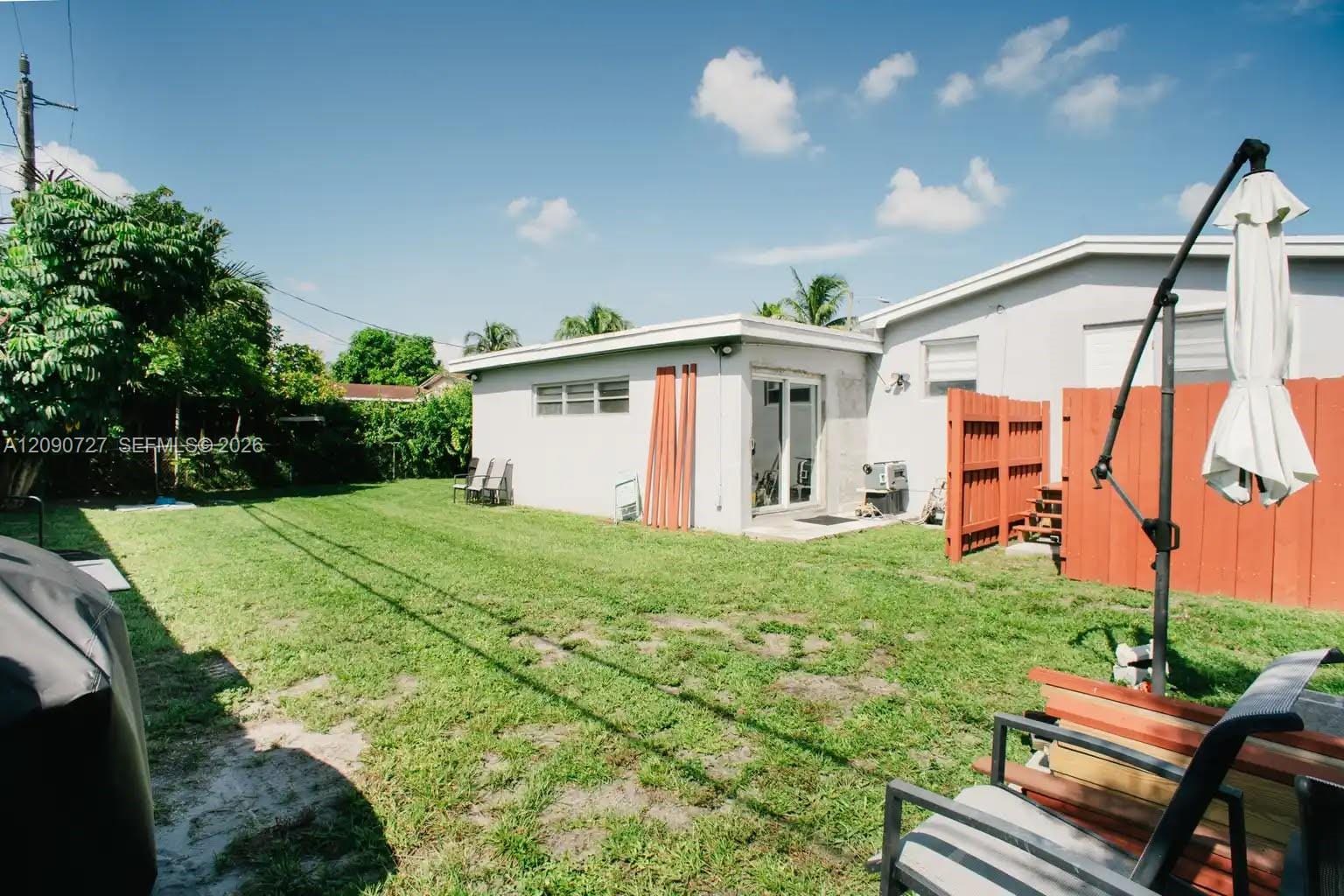 500 East Drive, North Miami Beach, FL 33162 photo 10