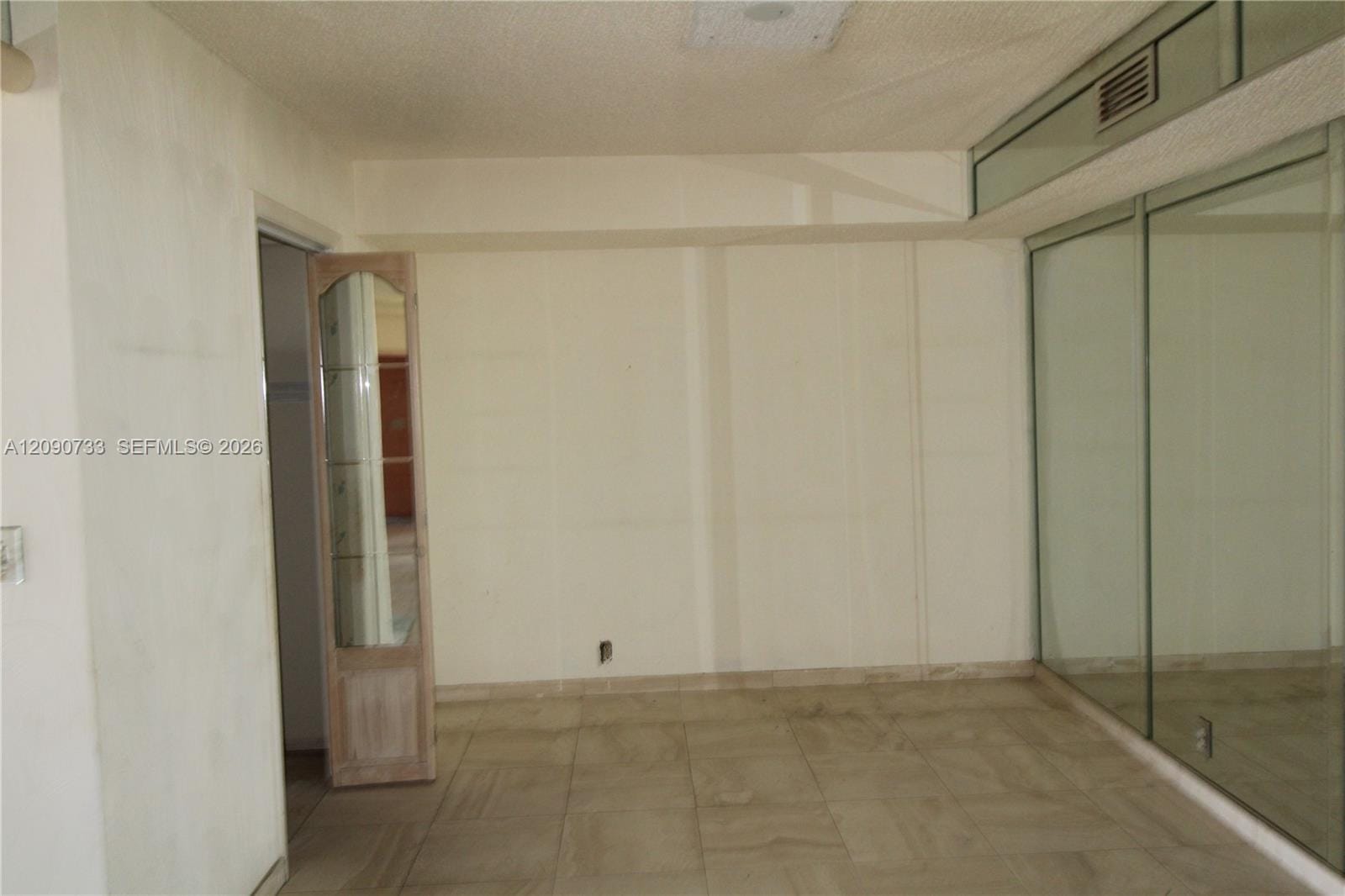 1000 Quayside Terrace 1807, Miami, FL 33138 photo 3