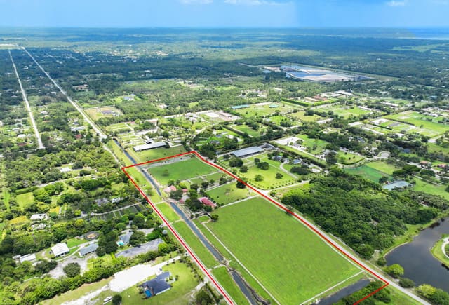 3516 Hanover Circle, Loxahatchee, FL 33470