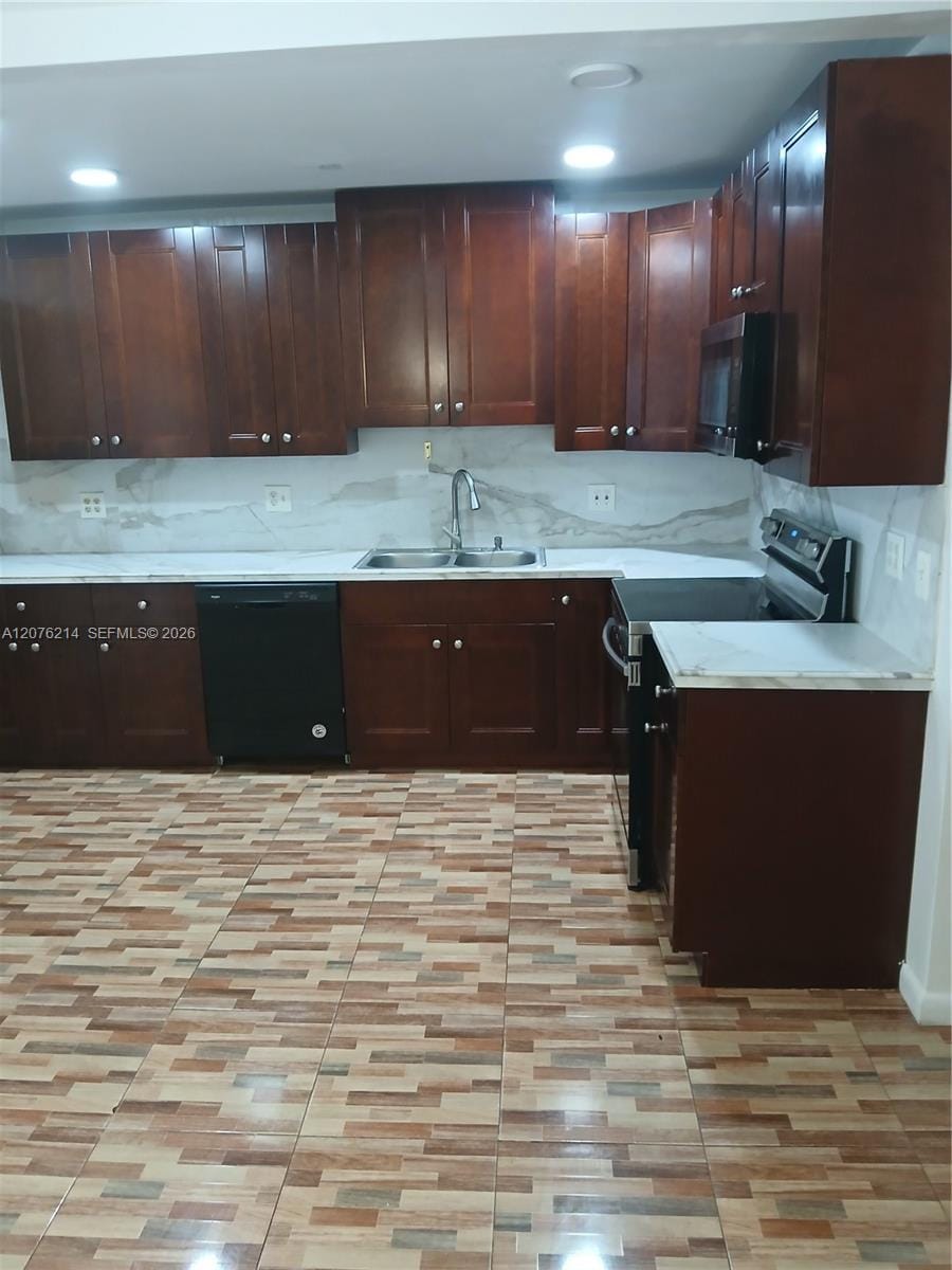 539 S Rainbow Drive 539, Hollywood, FL 33021 photo 6