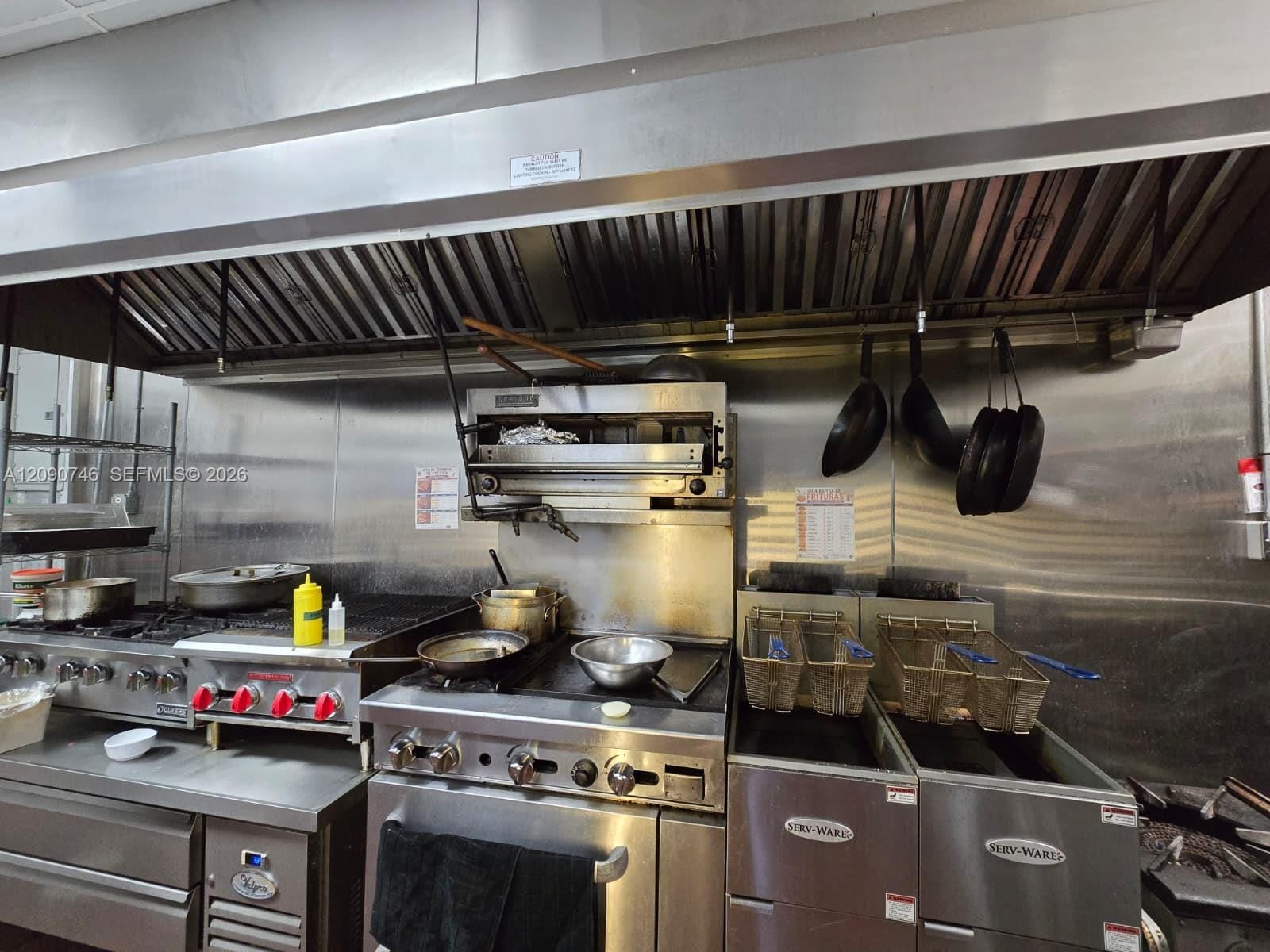 Turnkey Restaurant For Sale In Hialeah Fully Equip, Hialeah, FL 33012