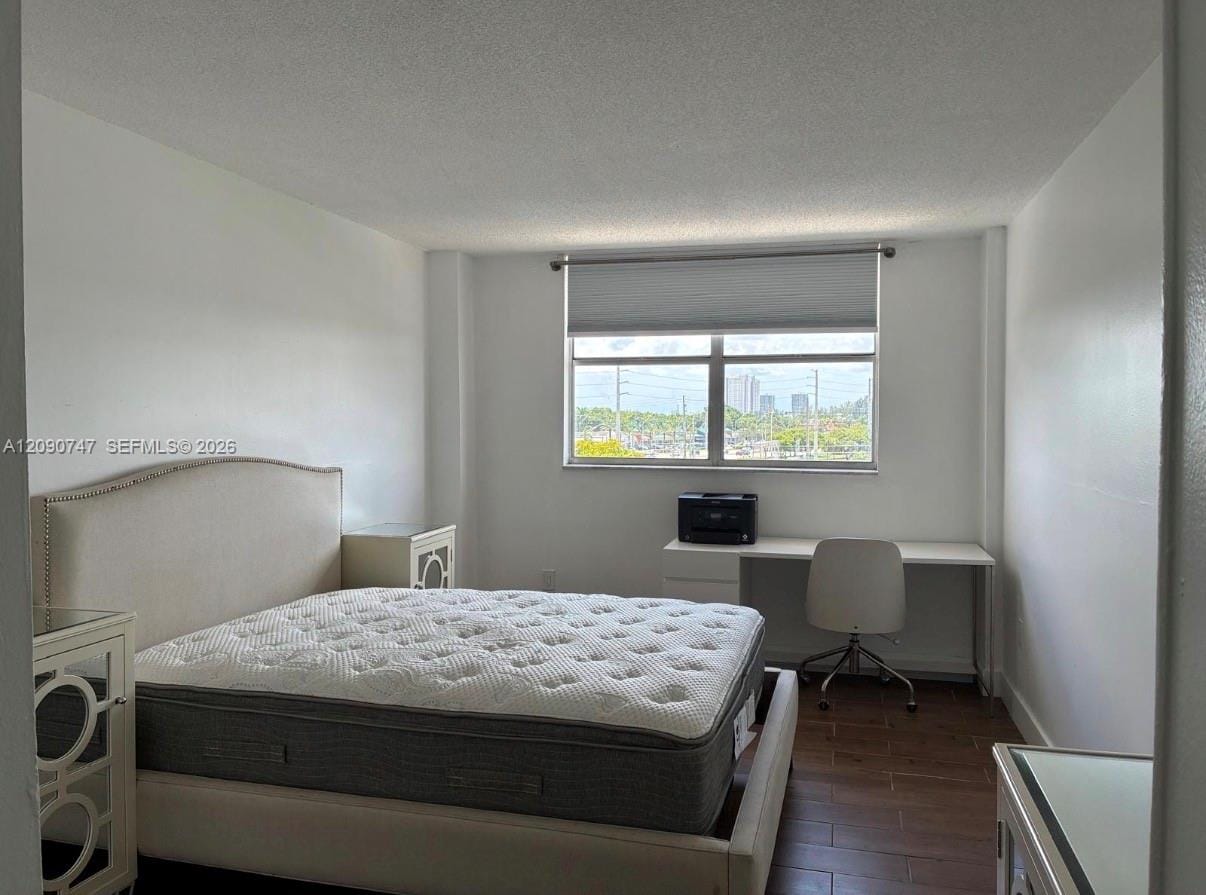 16465 NE 22nd Avenue 614, North Miami Beach, FL 33160 photo 4