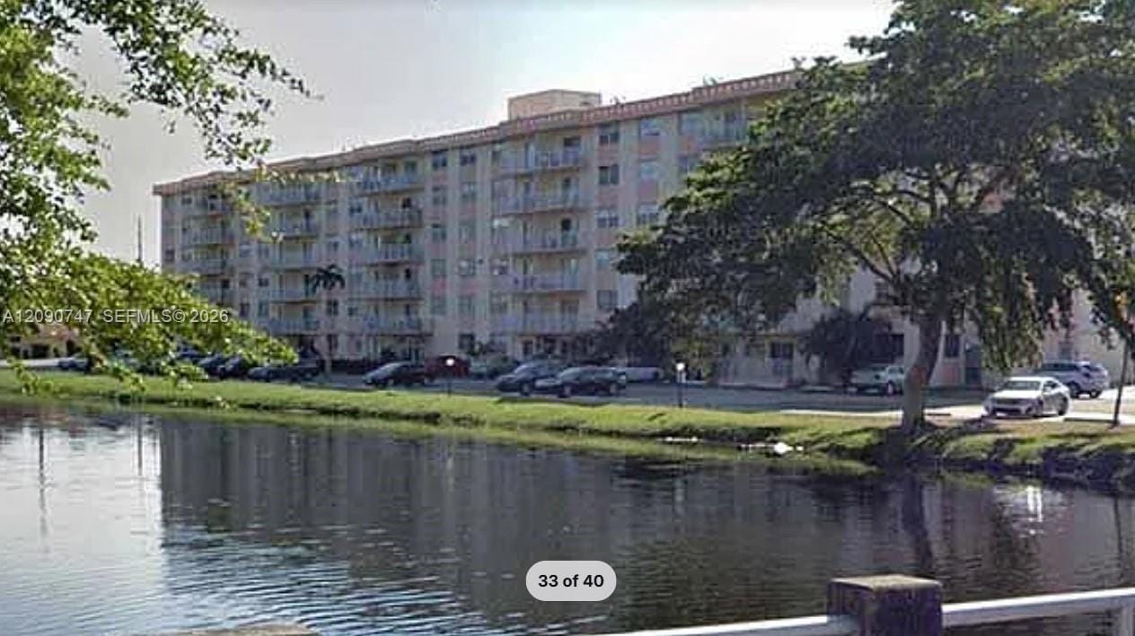 16465 NE 22nd Avenue 614, North Miami Beach, FL 33160 photo 9
