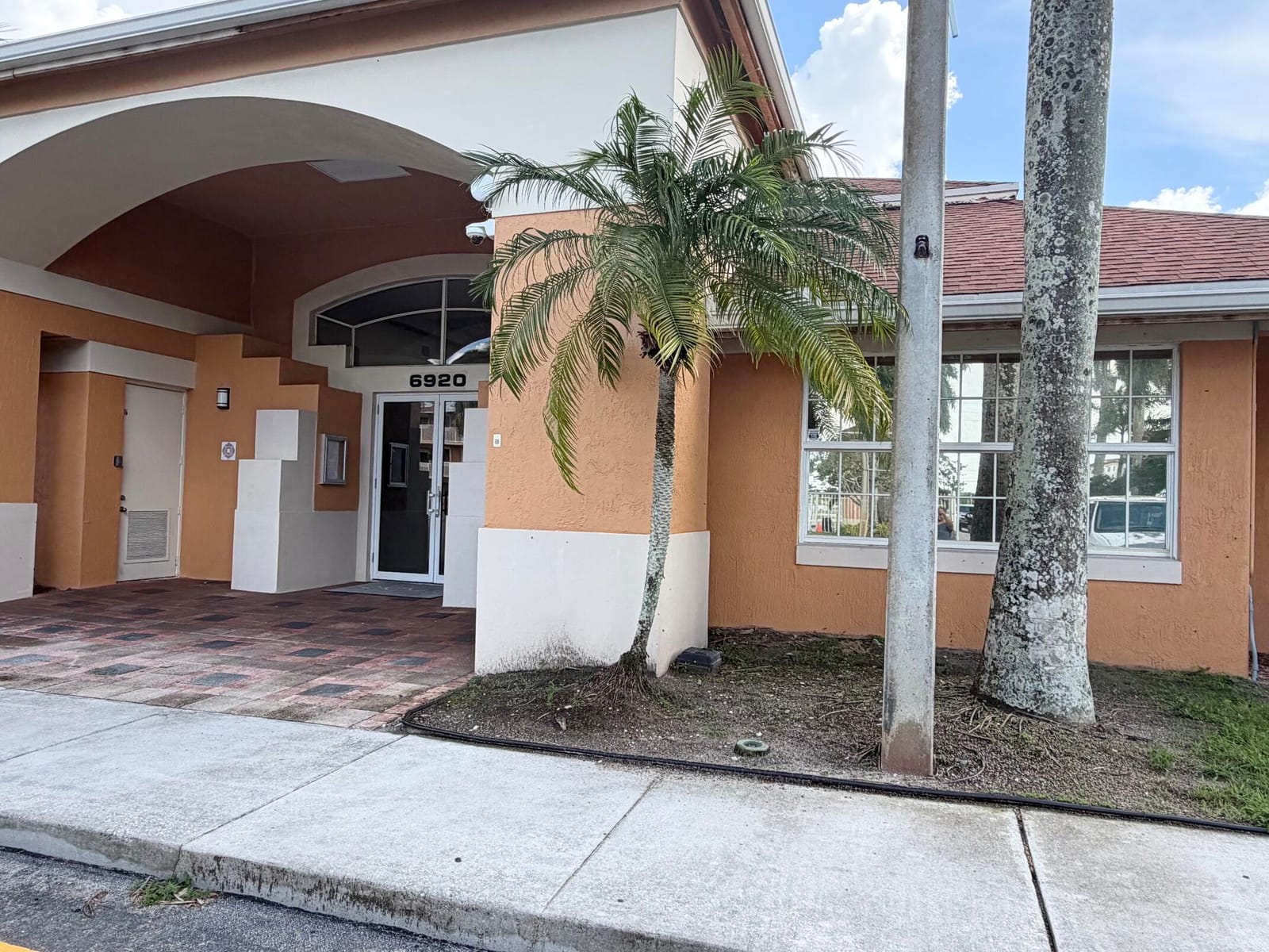 6968 SW 39th Street F302, Davie, FL 33314 photo 27