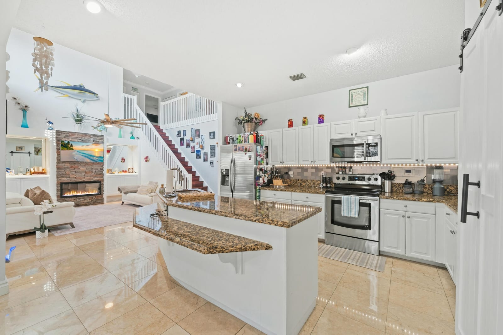 7202 CATALINA ISLE Drive — photo 5